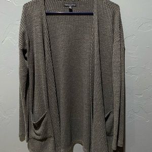 Grey cardigan